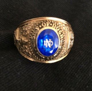 Vintage 10k Gold University Of Notre Dame Ring Shape Sz.  10.  5