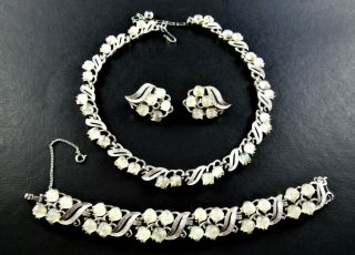 Vintage Trifari Silver Tone Lily Of The Valley Necklace Bracelet Earrings Set