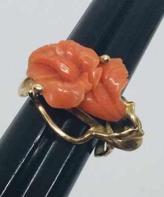 Vintage 14k Yellow Gold & Carved Red Coral Flower Ring Size 5.  25