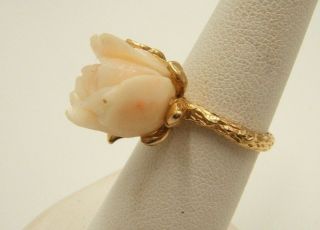 14k Yellow Gold Ring Carved Coral Flower Very Pretty