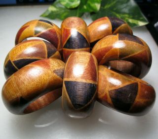 Vintage Wooden Painted Napkin Rings Set of 8 Fresh from Estate 3