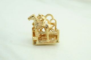 Antique 14k Yellow Gold Charm Pendant Race Horse In Stable 22861