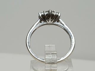 Vintage 10K White Gold Flower Starburst Cluster Diamond Ring 3