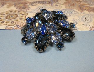 Schreiner Vintage Signed Shades of Blue Rhinestone Brooch and Clip on Earrings 3