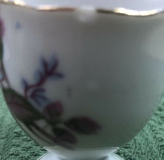 Set Of 6 Vintage Floral Egg Coddler Cups.  White Porcelain.  Japan Roses Gold Rim 2