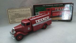 1939 Studebaker Texaco Tanker Bank,  22 In The Collector Series,  1:25 Scale