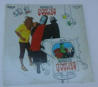 GROOVIE GOOLIES 1970 Vinyl RCA Victor Stereo LP,  With Lou Scheimer signed cell 2