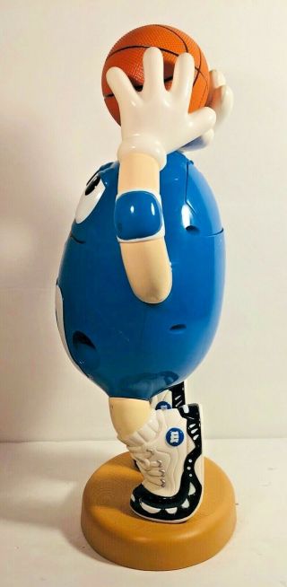 M&M BLUE BASKETBALL PLAYER CANDY DISPENSER M AND M COLLECTIBLE MM 3