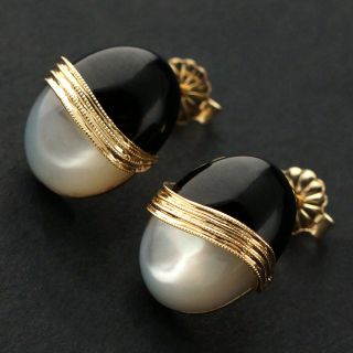 Retro,  Solid 14k Yellow Gold,  Onyx & Mother Of Pearl Cabochon Estate Earrings
