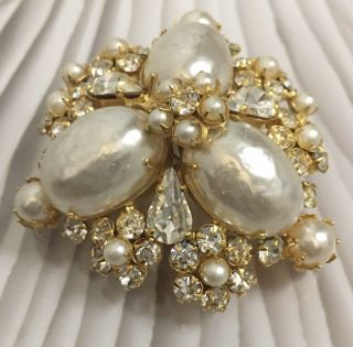 Signed Schreiner Brooch Pendant Pearl Cabochon Clear Crystals Vintage Gold Tone