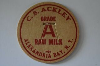 Alexandria Bay,  York - C.  S.  Ackley Dairy - Raw Milk Bottle Cap Bts34