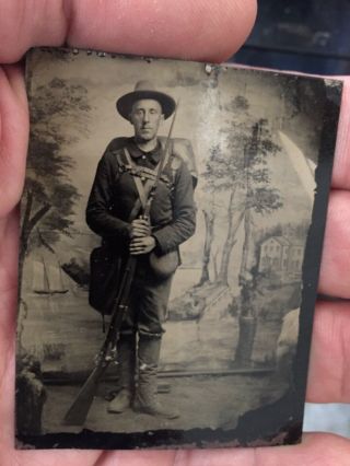 Tintype of Soldier with his gun 19th Century 2
