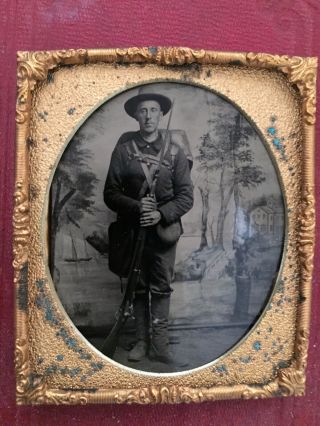 Tintype of Soldier with his gun 19th Century 3