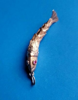 Vintage 14k Yellow Gold Red Ruby Eye Articulated Fish Charm Pendant Lucky