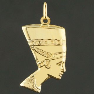 Large Solid 18k Yellow Gold,  Egyptian Queen Nefertiti Profile Estate Pendant,  Nr