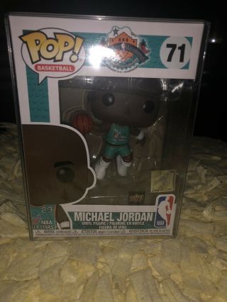 Funko Pop Michael Jordan 71 All Star Jersey 1996 Upper Deck Exclusive