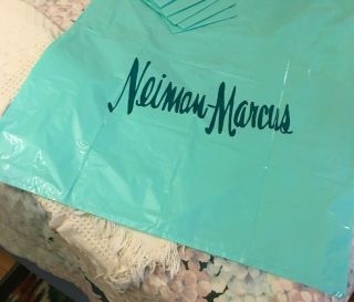 5 Vintage Neiman Marcus Plastic Shopping Bags,  Set Of 5 Glossy Lime Green