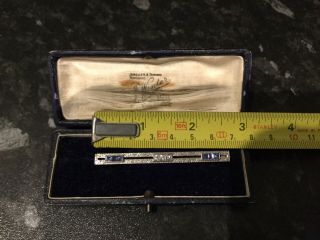 1920s Art Deco Platinum and Gold Diamond And Saphire Bar Brooch 2