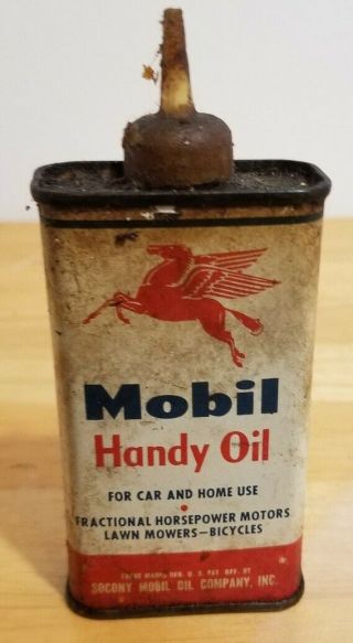 Collectible Vintage Mobil Handy Oil Four Fluid 4 Oz.  Handy Oiler Can