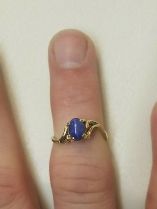 Vintage 14 Kt.  Yellow Gold Blue Star Sapphire Ring (size 7)