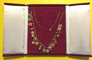 Hearts & Flowers Necklace By Joan Rivers With 19 Hearts W/coa