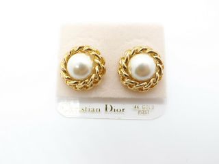 Christian Dior Vintage Nwt Gold Tone Faux Mabe Pearl Earrings Curb Link Border