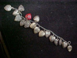Rare 1940s Sterling Silver Loaded 17 Puffy Heart Charm 7 " Bracelet