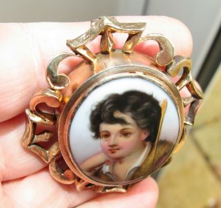 LARGE ANTIQUE VICTORIAN HAND PAINTED PORCELAIN PORTRAIT PINCHBECK BROOCH PIN 3