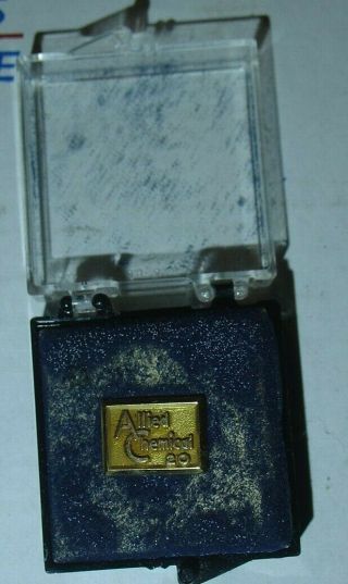 Dieges & Clust 10k Gold Allied Chemical 20 Year Service Award Hat Lapel Pin