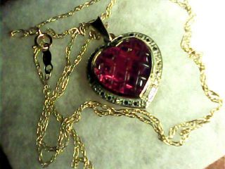 14kyg 18 4.  8g Estate Princess Cut Red Rubies With Diamond Accent Heart