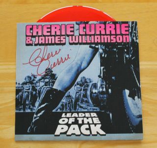 Cherie Currie Leader Of The Pack Red Vinyl 7 " 31/300 Signed B/w Cherry Bomb