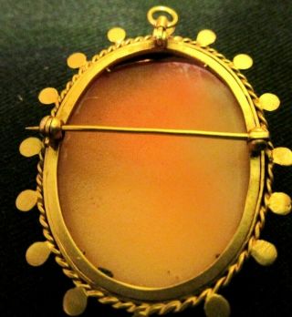 GORGEOUS ANTIQUE 10K GOLD HAND CARVED CAMEO 12.  5 GRAMS 1 3/4 BY 1 7/16 INCHES 3