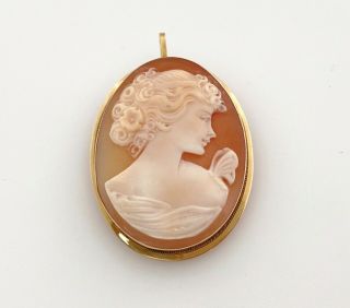 Vintage 18k Yellow Gold Carved Shell Cameo Pendant Brooch Pin