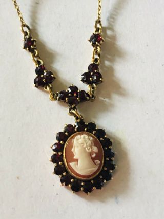Antique Victorian / Edwardian Rolled Gold Necklace & Red Garnets & Cameo Rare