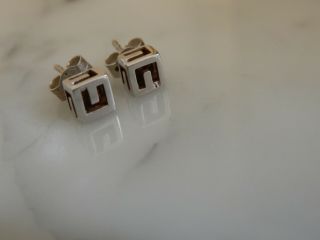 A Pair 18 Ct White Gold Italian Designer Abstract Earrings