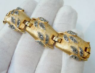 Vintage Trifari Gold Plated Crystal Rhinestone Flower Link Bracelet