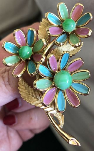 Vintage Trifari Poured Glass Floral Brooch Gold Toned Rare Pin Pink Green Blue