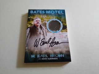 W Earl Brown Bates Motel Sdbc5 Autograph Card Comic Con 44/64 Belt Stitches