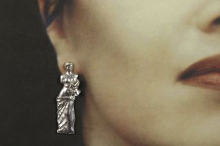 Linda Hesh " Breast Stroke " Sterling Silver Vintage Earrings - Artist Made And