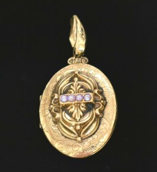 Stunning Antique Victorian Saphiret Heavy Gold Filled Locket W/ Puffy Details