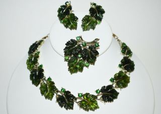 Lisner Signed Vintage Green Thermoset Oak Leaf Parue Necklace,  Earrings & Pin