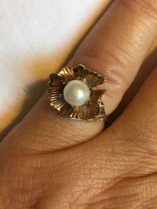 Vintage Estate 14K Yellow Gold Ring Flower Pedals With Pearl Center 2