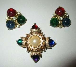 Trifari Jewels Of India Moghul Gripoix Glass Clip Earrings & Pin