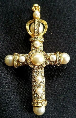 Vintage Jbk Camrose & Kross Maltese Cross Gold Tone Rhinestone Pearl Pin/pendant