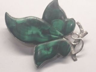 Lovely Antique Victorian Solid Silver Scottish Malachite Agate Ivy Brooch.