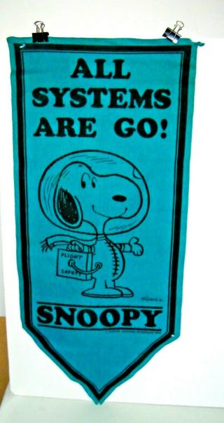 Vintage 1969 Peanuts Snoopy Astronaut All Systems Are Go Felt Banner Pennant Gc