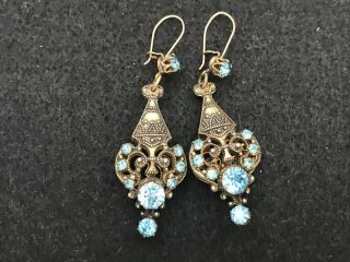 Stunning 1920s Art Deco Czech /Bohemian glass filigree drop earrings topaz blue 3