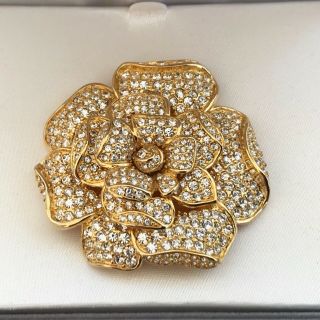 Vintage Signed Nolan Miller Gardenia Flower Crystal Brooch Pin box 2