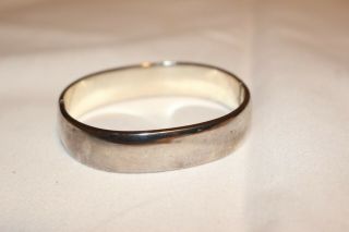 Vintage Mexican Silver Hinged Bangle Bracelet Marked: Sterling Taxco.  925,  7 "