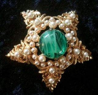 Fabulous Vintage Denicola Starfish Brooch Green Glass Cabochon Faux Pearls Wow